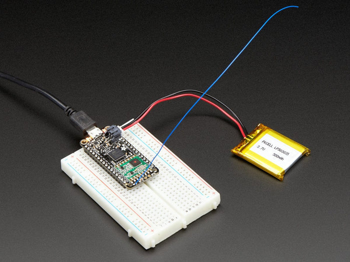 Adafruit Feather 32u4 RFM96 LoRa Radio - 433MHz (RadioFruit) by Adafruit - The Pi Hut