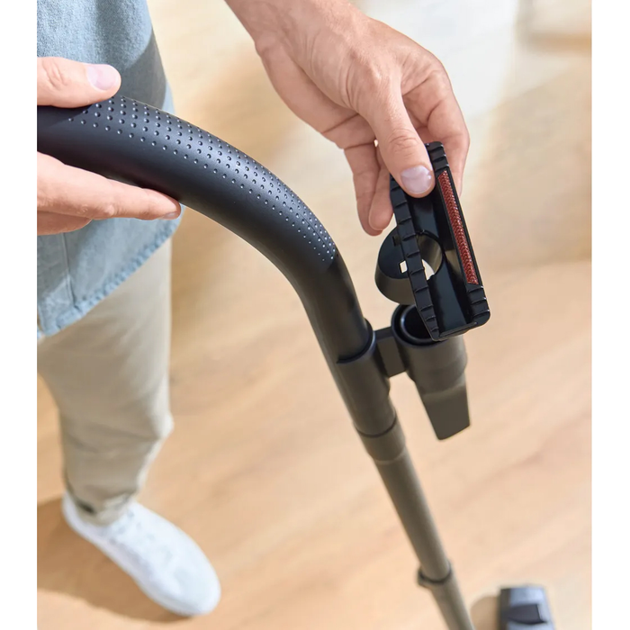 Bosch Series 4 850W Bagged Vacuum Cleaner Black | BGL38BA3GB
