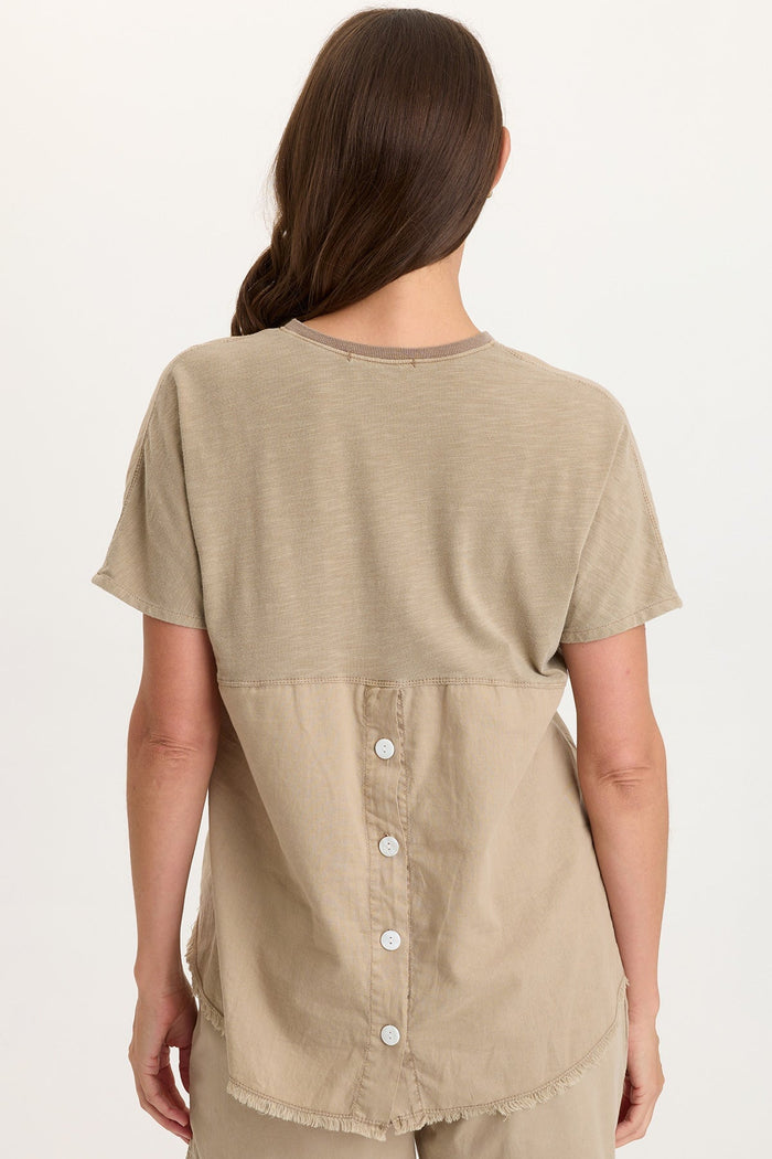 Wearables Clara Cotton Linen V-Neck Top