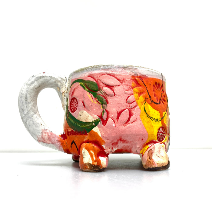 Footed mug