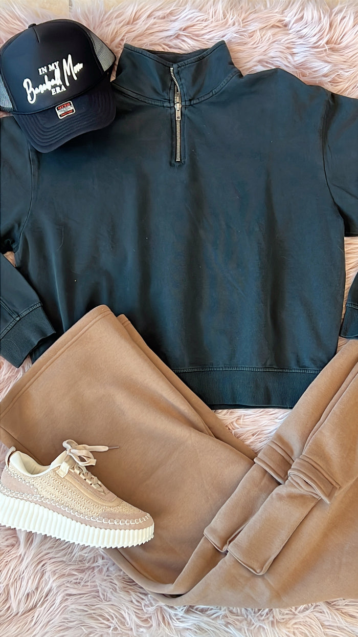 HYFVE High Waist Cargo Sweatpants