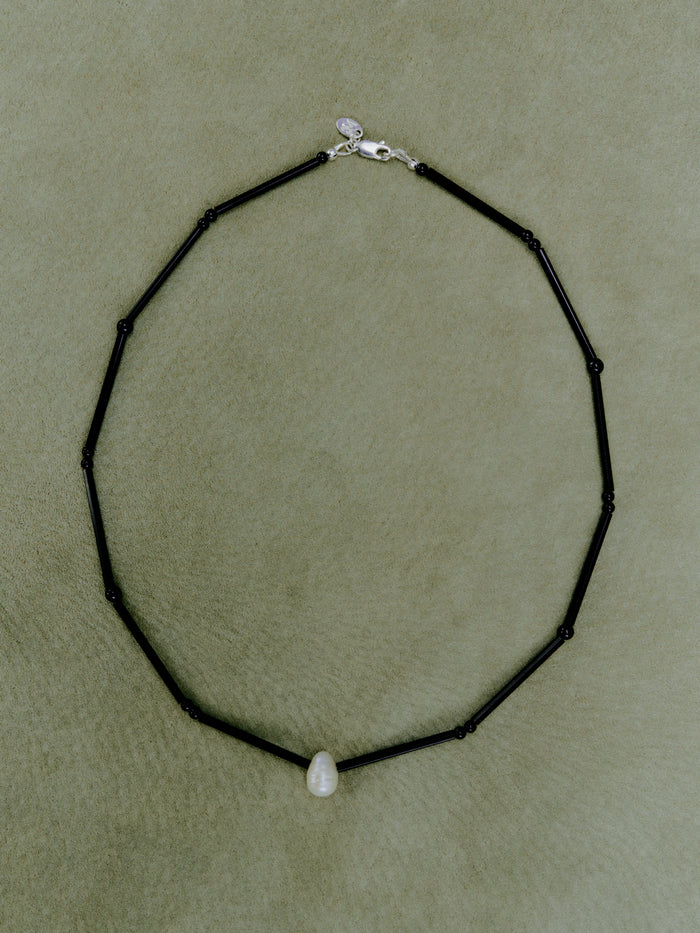 -Necklaces-wolfcircus.com