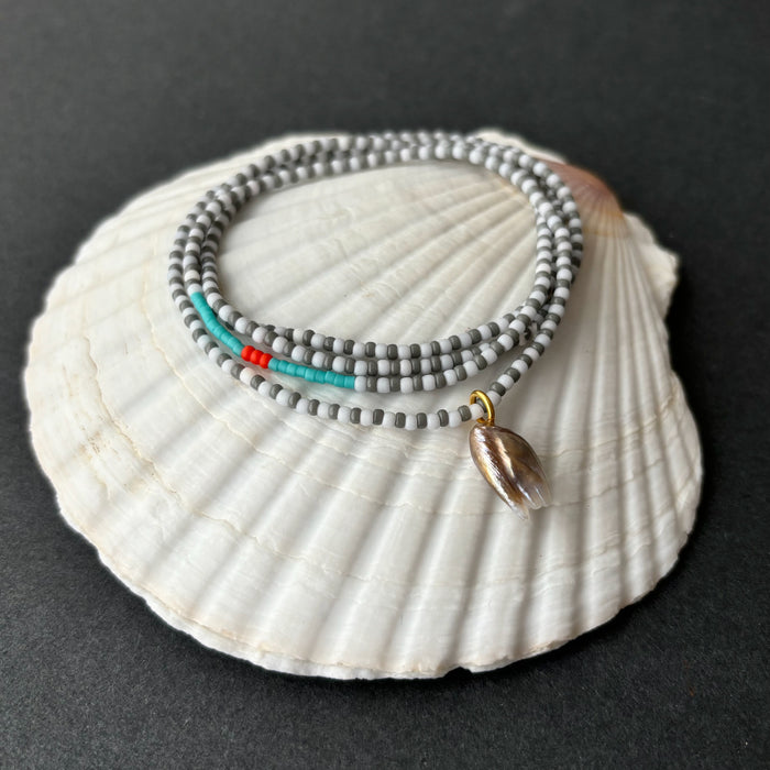 18K FEATHER PEARL PENDANT ON GLASS SEED BEAD NECKLACE #6
