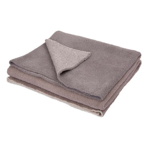 60"L*50"W Knitted Polyester Feather Yarn Tricolor Throw Blanket 965g