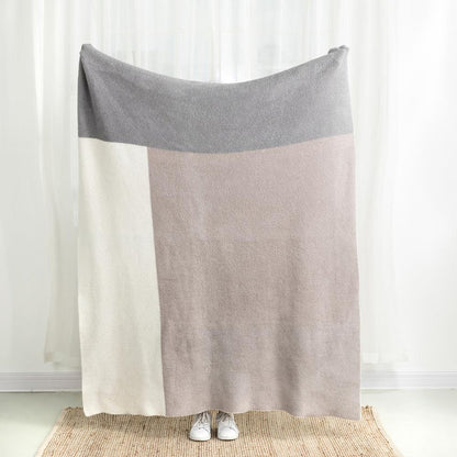 60"L*50"W Knitted Polyester Feather Yarn Tricolor Throw Blanket 965g
