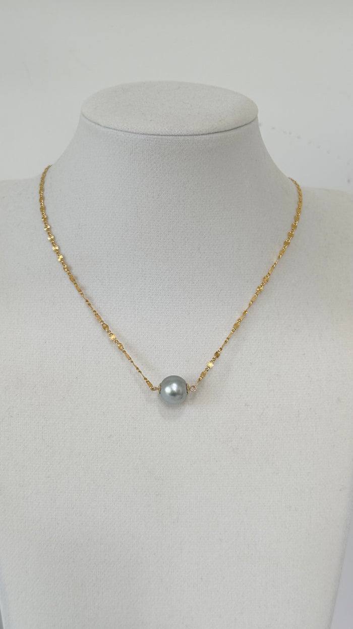 AAA Ice Blue Tahitian choker necklace