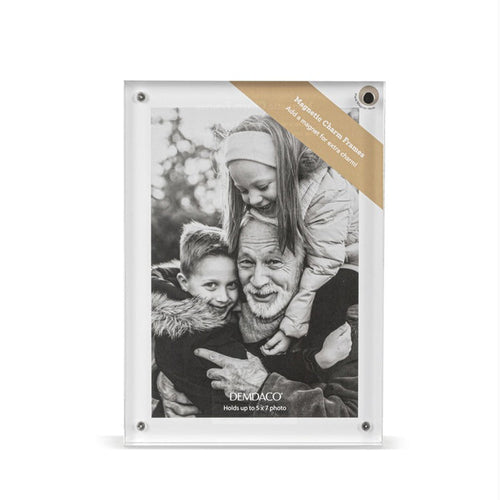 Acrylic Magnetic Frame - 4x6in