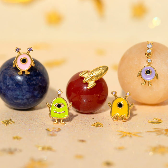 Alien Invasion Stud Set