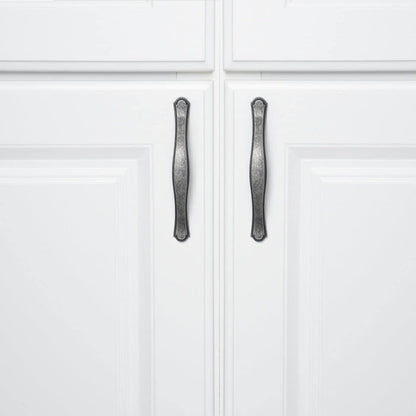 AmazonBasics Traditional Craftsman Cabinet Handle, Antique Silver 10-Pack