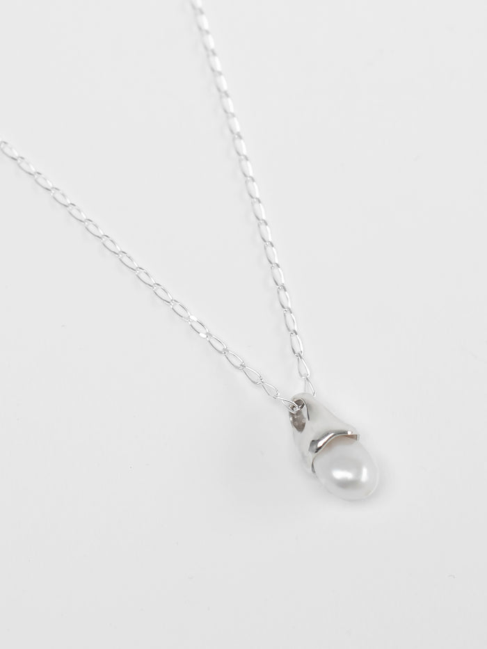 -Necklaces-wolfcircus.com