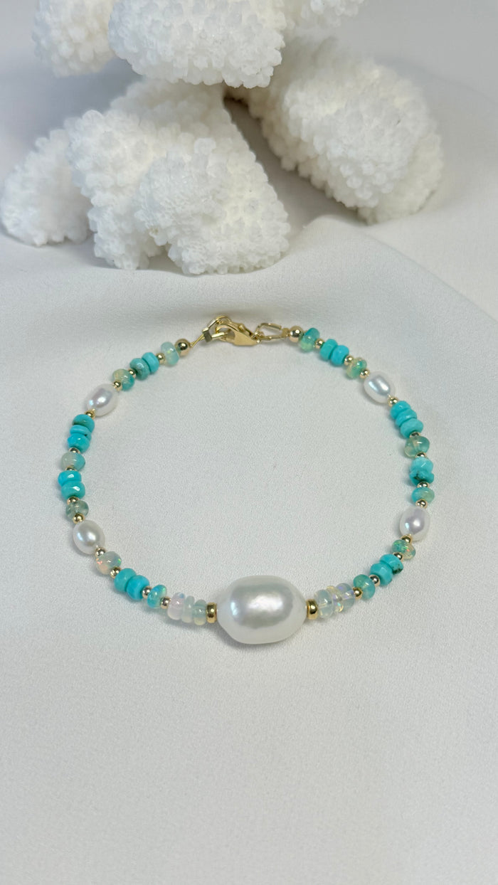 AVALON keshi bracelet - Peruvian Opal