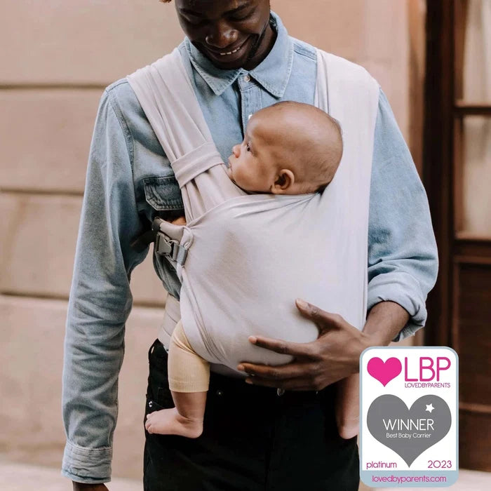 This effortless hybrid baby carrier is an ideal choice for all parents looking for a simple and convenient carrier for babies from birth to 18 months (7-35 lb or 3.2-16 kg)! Gray