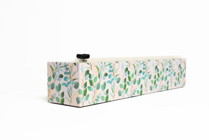 chicwrap-plastic-dispenser in eucalyptus