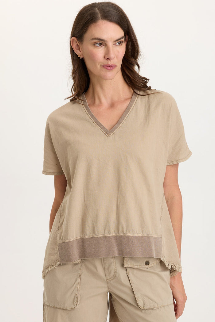 Wearables Clara Cotton Linen V-Neck Top