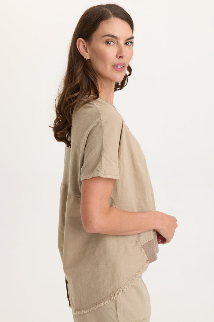 Wearables Clara Cotton Linen V-Neck Top