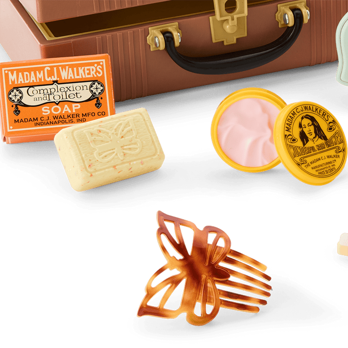 Claudie's™ Travel Accessories for 18-inch Dolls (Historical Characters)