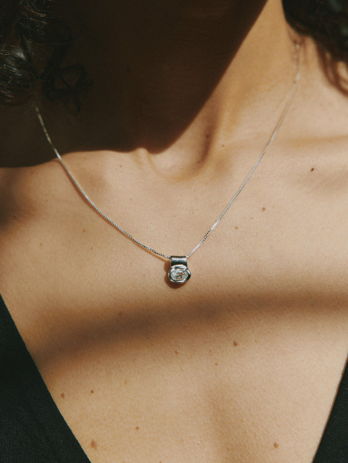 -Necklaces-wolfcircus.com