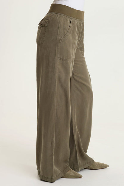 XCVI Dacia Twill Pleated Wide Leg Pant