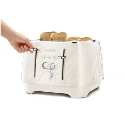 Delonghi Ballerina Seta 4 Slice Toaster Silk Cream | CTDS4003.CR