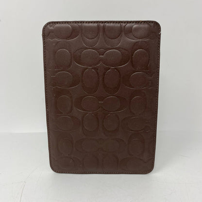 Coach designer travel