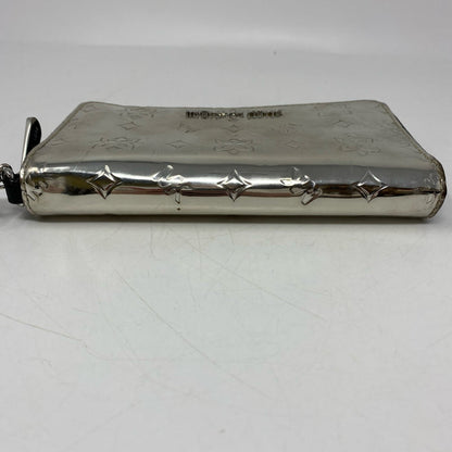 Michael Kors designer  wristlet