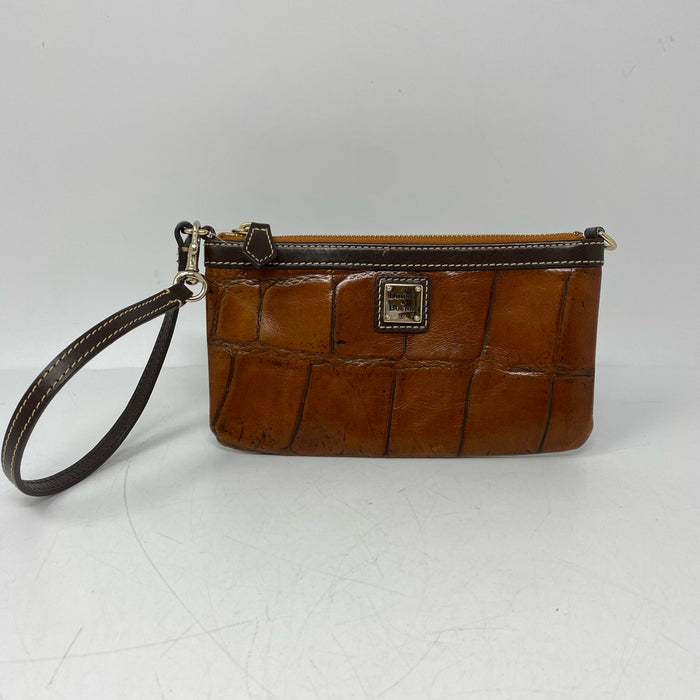 Dooney & Bourke designer  wristlet
