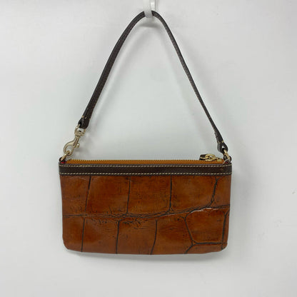 Dooney & Bourke designer  wristlet