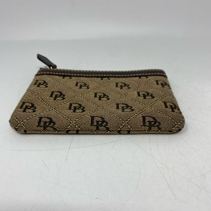 Dooney & Bourke designer  wristlet