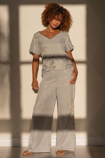 XCVI Embroidered Dacia Twill Pleated Pant
