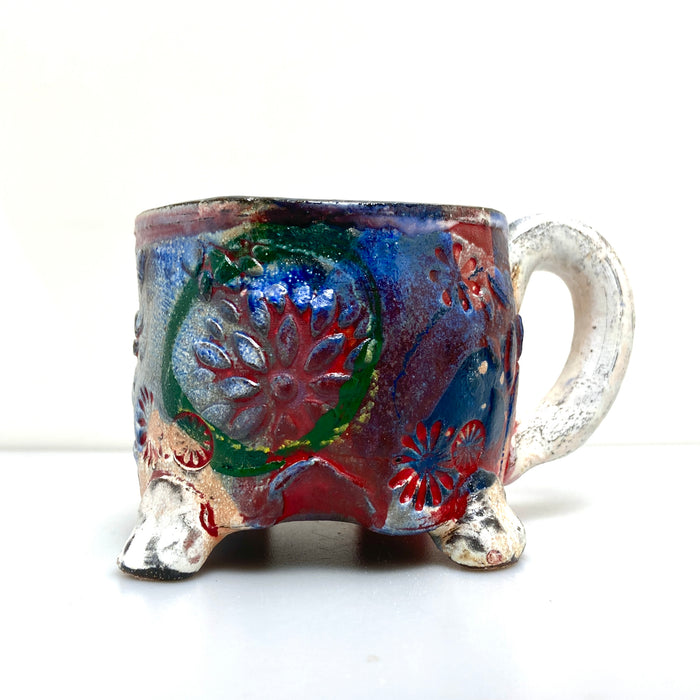 Footed mug