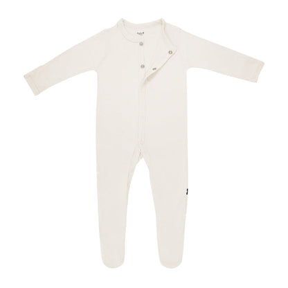 Snap closure on Kyte Baby Footie in  Oat