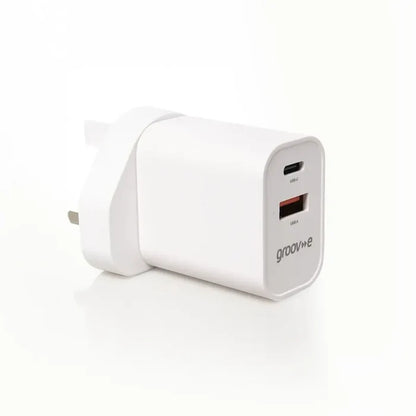 Groove Dual USB-C & USB-A Charger 20W with Travel Adaptor Plugs | GVMA113WE