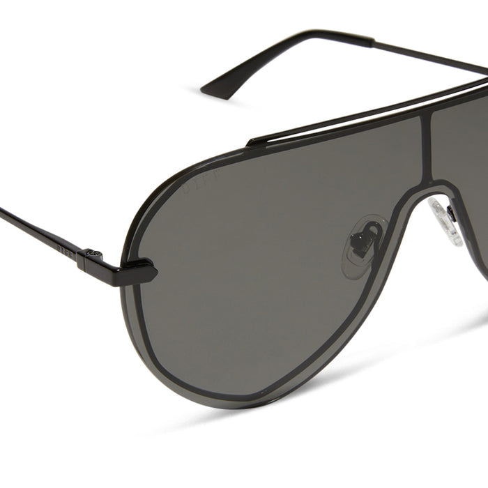 diff eyewear featuring the imani shield sunglasses with a black frame and grey lenses detailed view