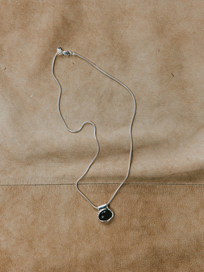 -Necklaces-wolfcircus.com