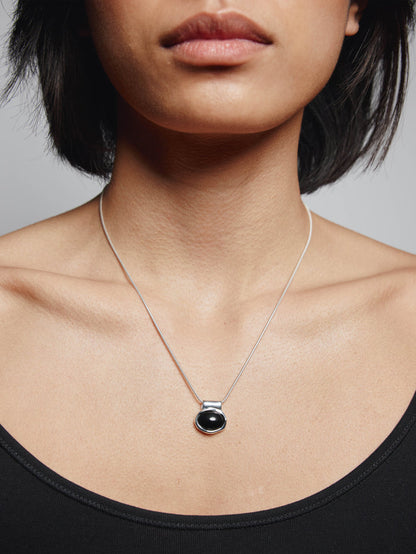-Necklaces-wolfcircus.com