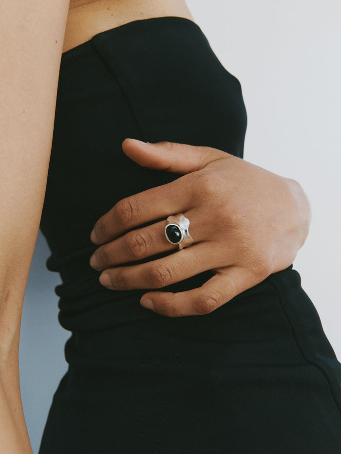 -Rings-wolfcircus.com