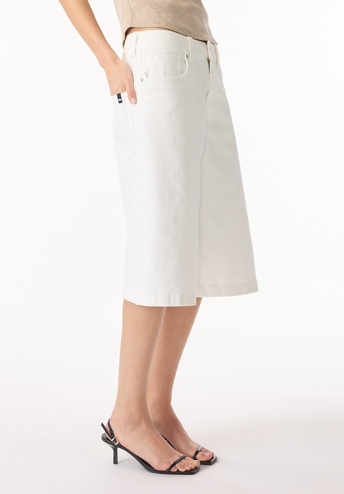 Buffalo Women Shorts White Denim Denim Shorts Stretch Relaxed Fit Knee-Length