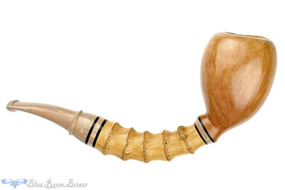 Blue Room Briars is proud to present this Jan Pietenpauw Pipe Sine Strawberry Wood Bulb with Bamboo, Brindle, and Plateau