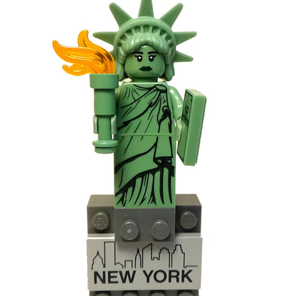Lego Statue of Liberty Magnet 853600