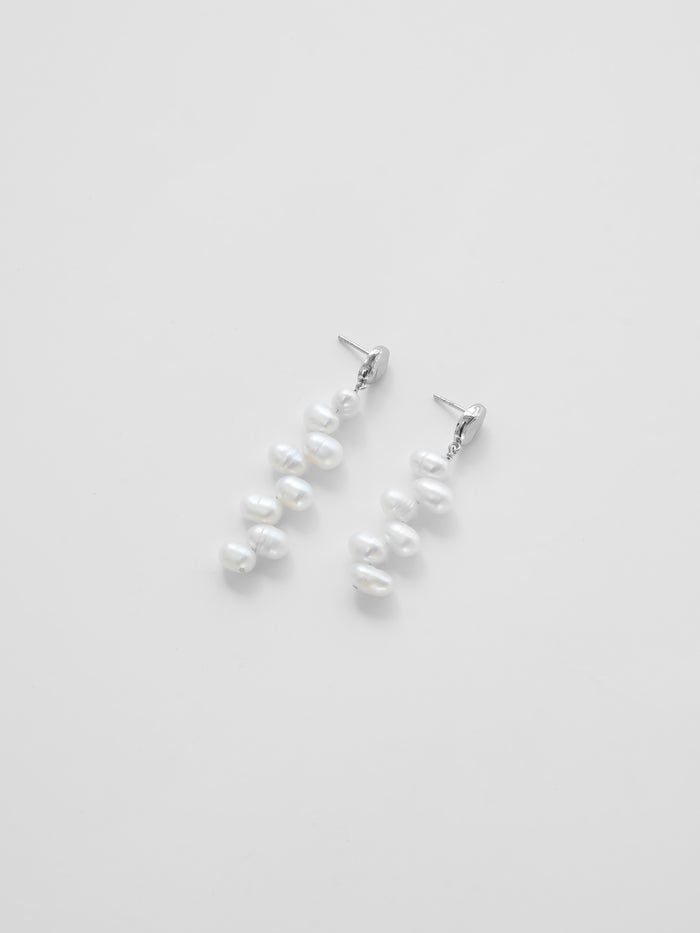 -Earrings-wolfcircus.com
