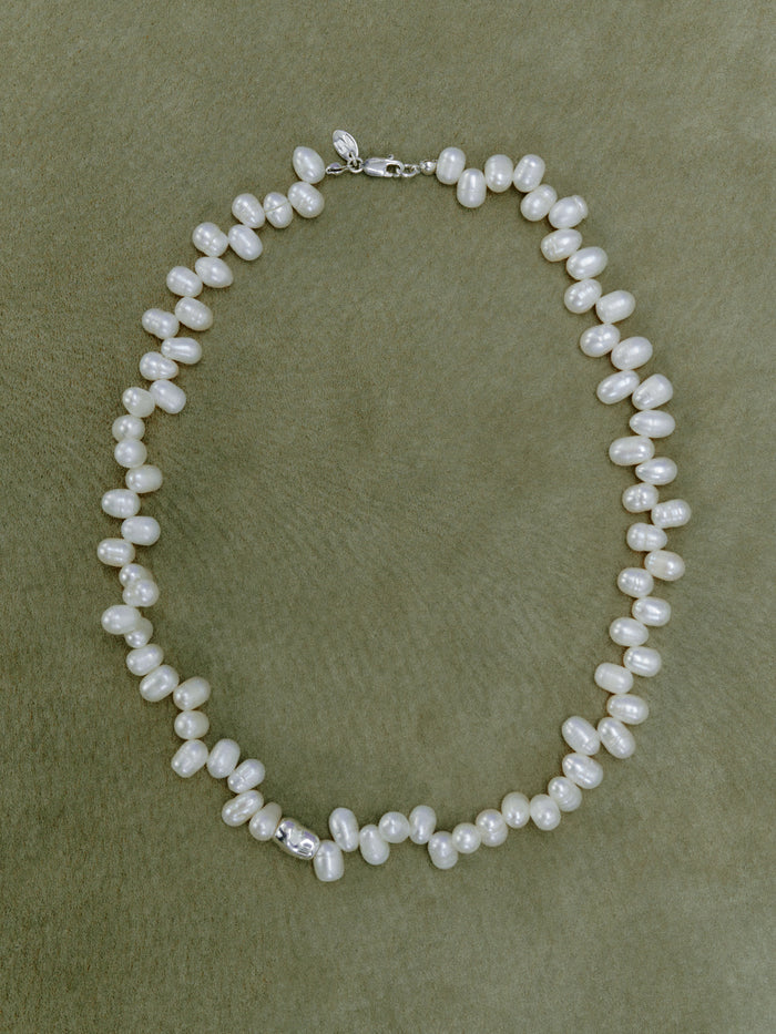-Necklaces-wolfcircus.com