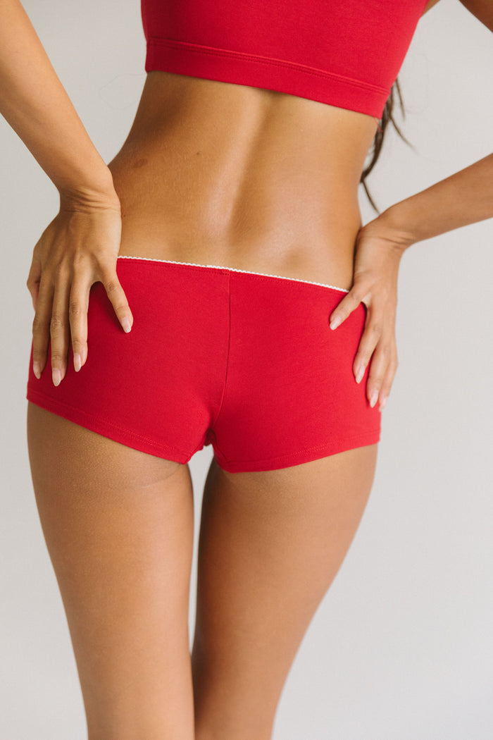 LOW RISE SHORTY BOI BRIEF IN CHERRY