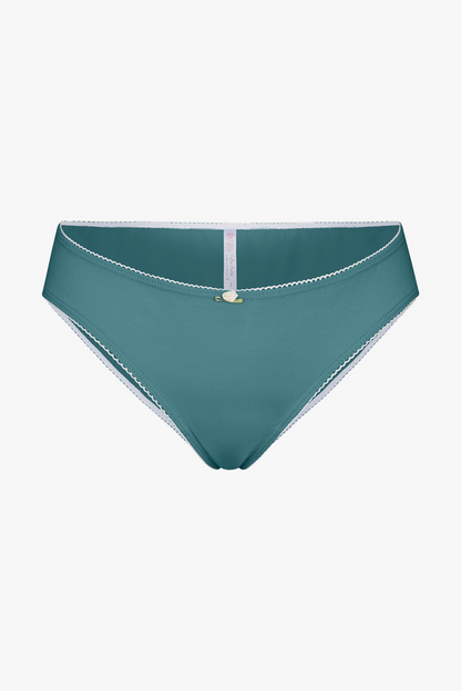 LOW RISE UNDERWEAR IN SEA