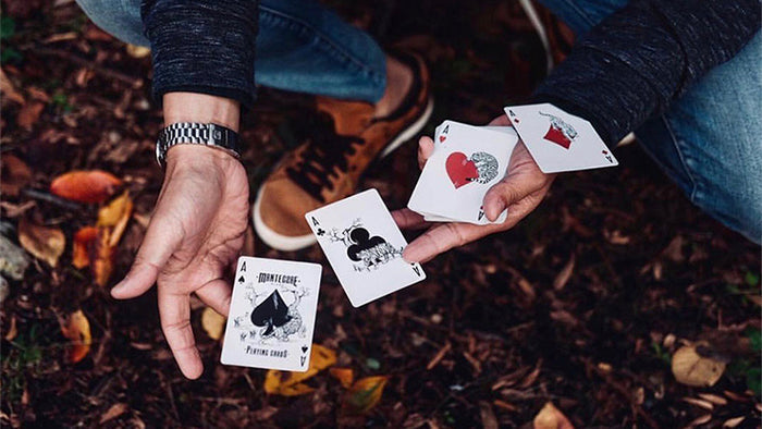 Mantecore Blanc Playing Cards by Cartamundi