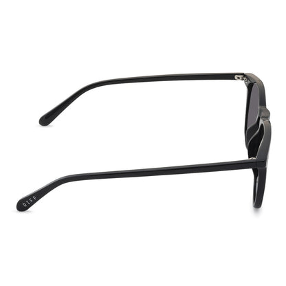 diff eyewear maxwell extra large square sunglasses in a black frame and solid grey polarized lens side view