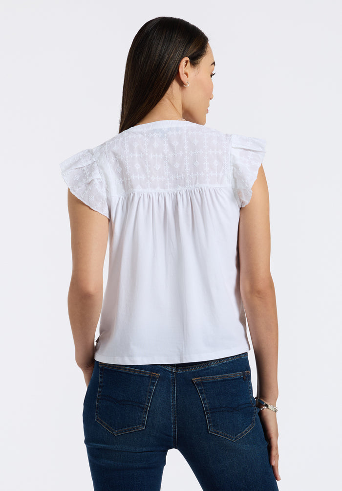 Buffalo Women Tops White Knit Tees Short Sleeve V-Neckline Embroidered