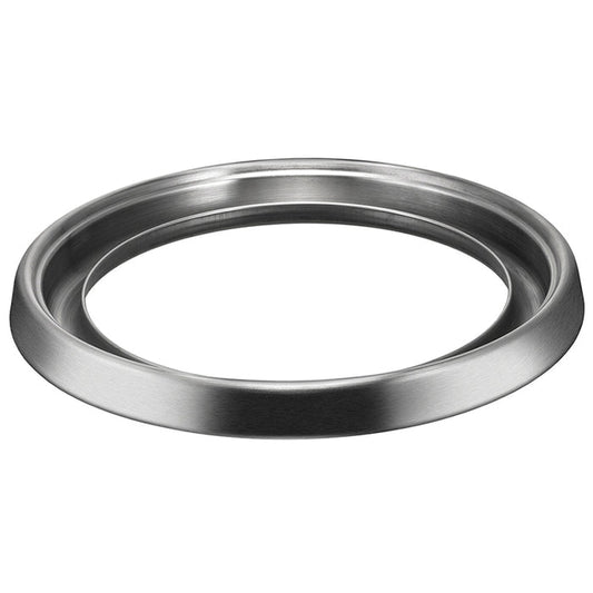 Der Unold Metall-Abtropfring für ASIA-GRILL 58543 + 58546 ist ein metallischer, kreisrunder Ring mit glatter, polierter Oberfläche und leicht abgeschrägten Kanten, abgebildet auf weißem Grund.