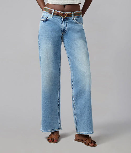MIRO-DD Mid Rise Comfort Straight Jeans