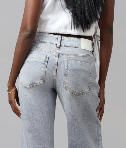 MIRO-MON Mid Rise Comfort Straight Jeans