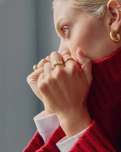 Molten Pearl Twisted Stacking Ring | 18k Gold Vermeil/Pearl Rings Missoma